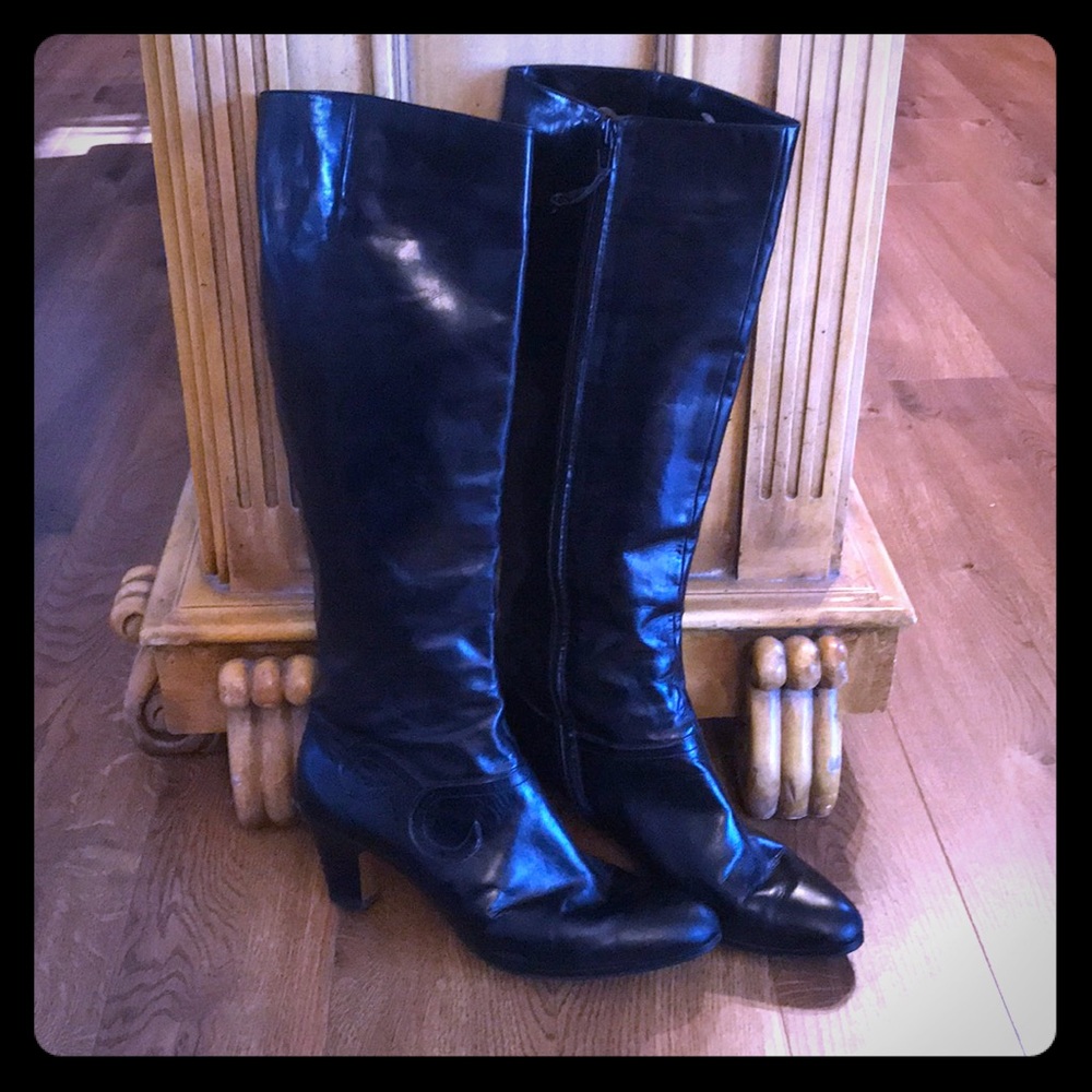 Leather knee high boots kitten heel